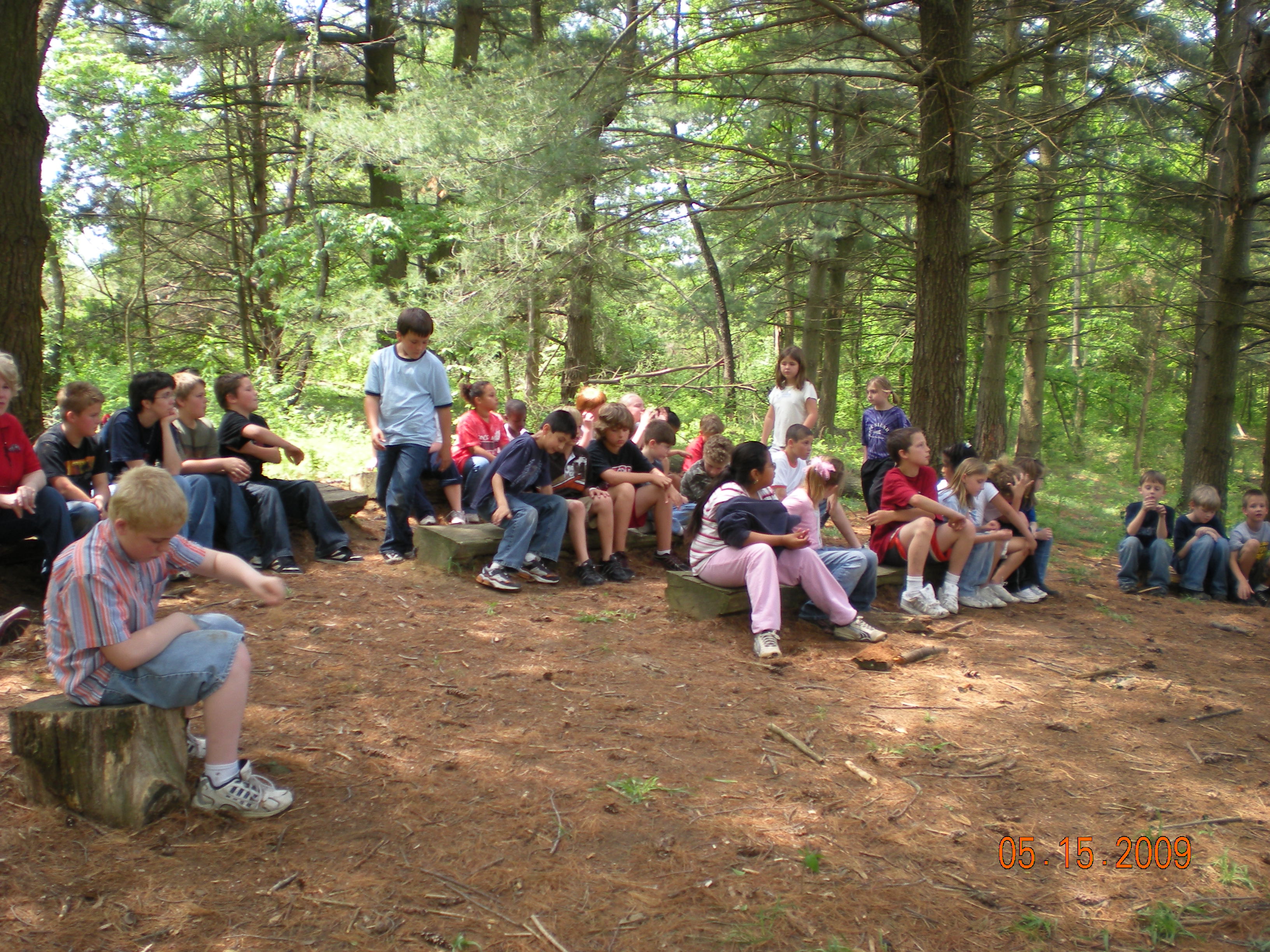 Hawthorne Elementary 3rd Grader Group at the Outdoor Classroom
